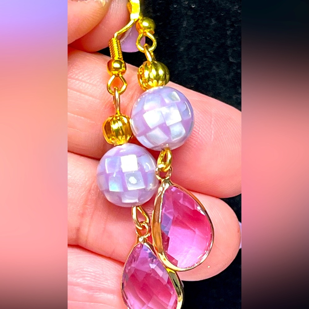 Pretty soft purple earrings in gold tone and mother of pearl accent